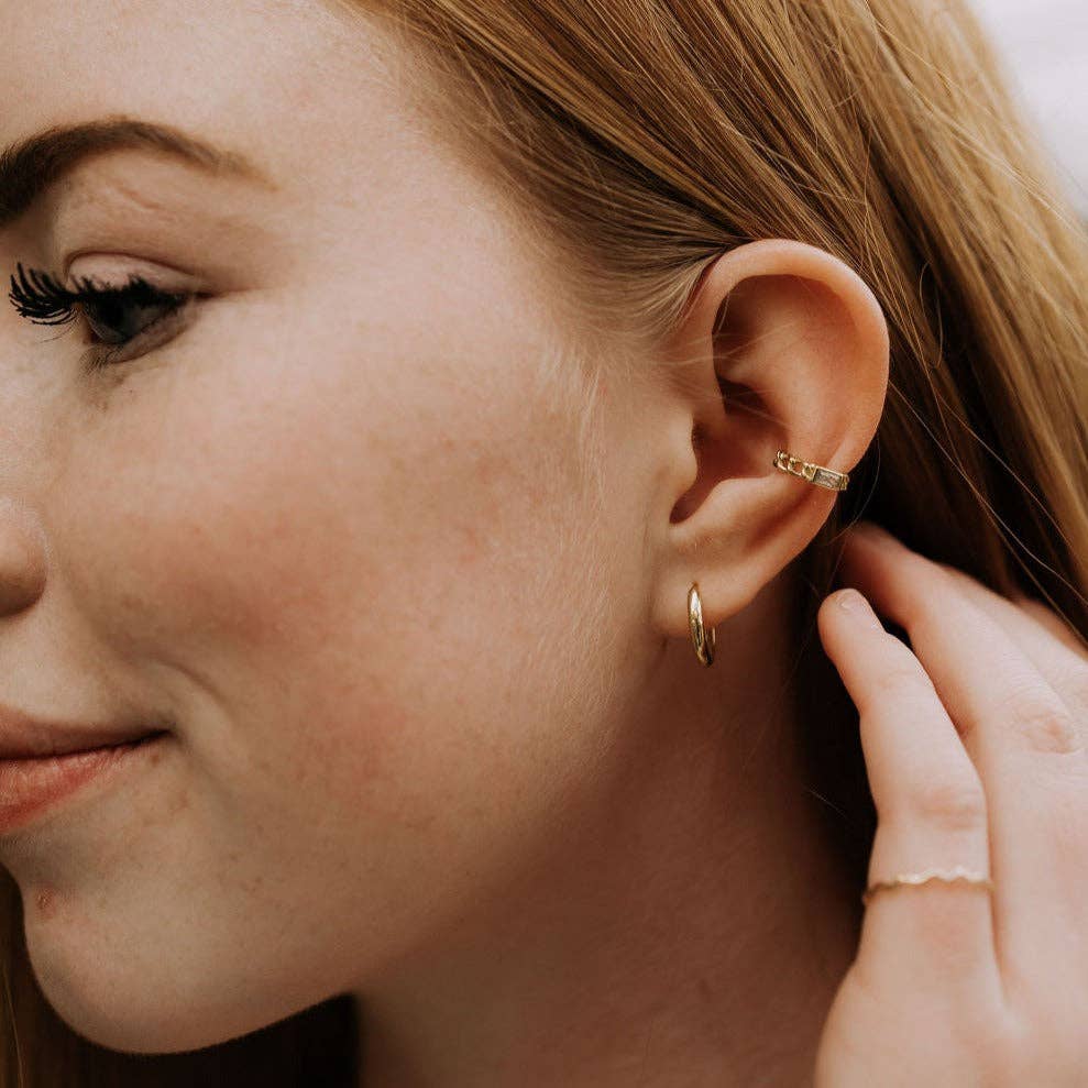 Olivia Essential Hoops: Silver / Medium (17 mm)