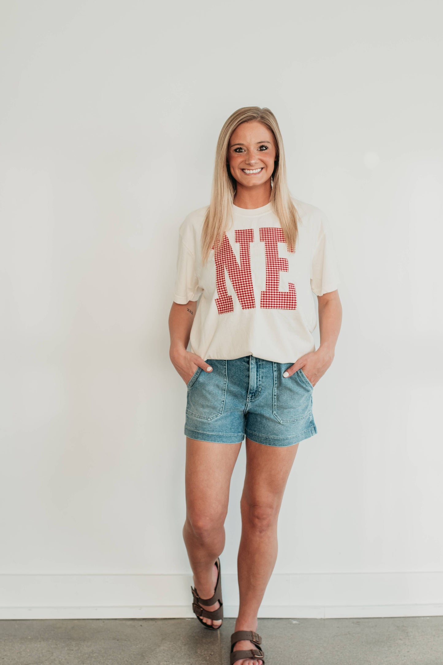 GINGHAM NE APPLIQUE - IVORY TEE : M